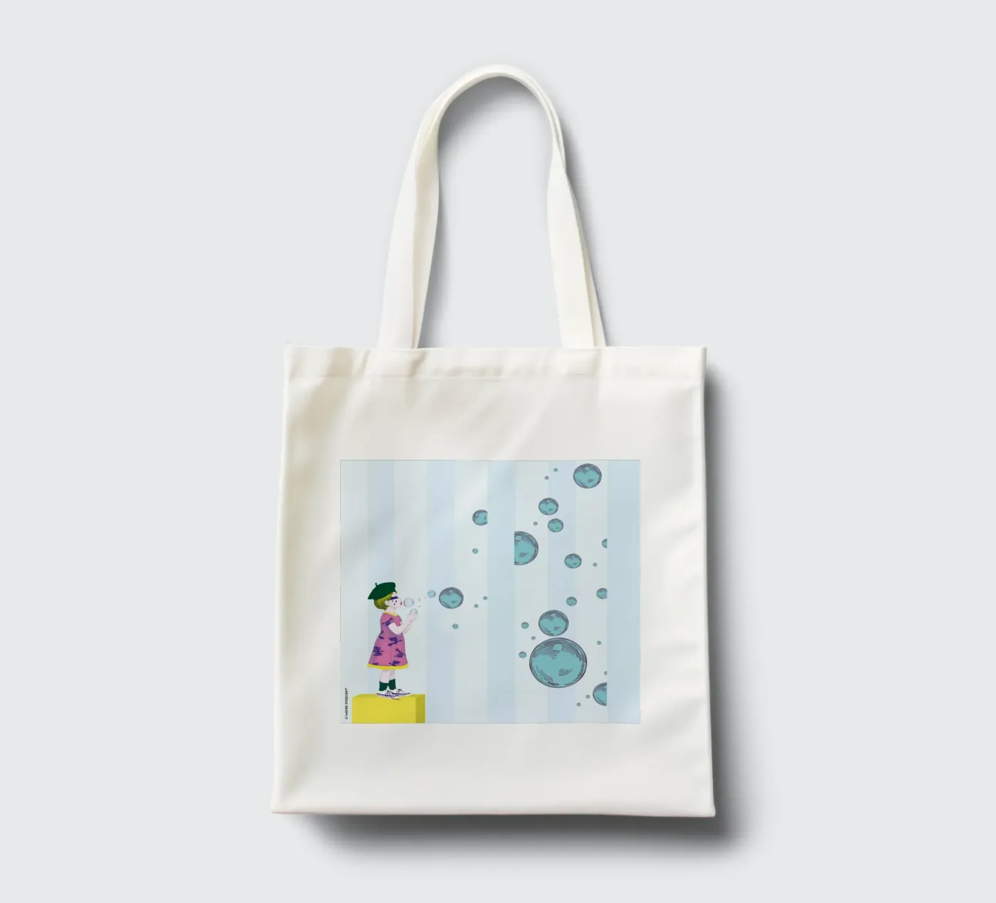 Bubbles tote bag by LauraKerschot
