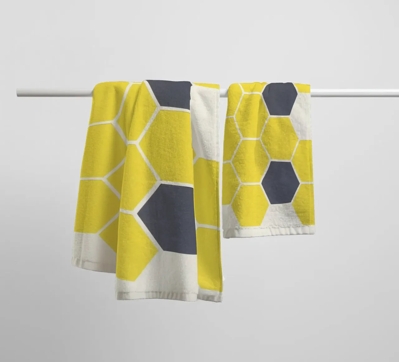 Nid d'abeilles jaune serviette de bain de Cassia Beck Collage