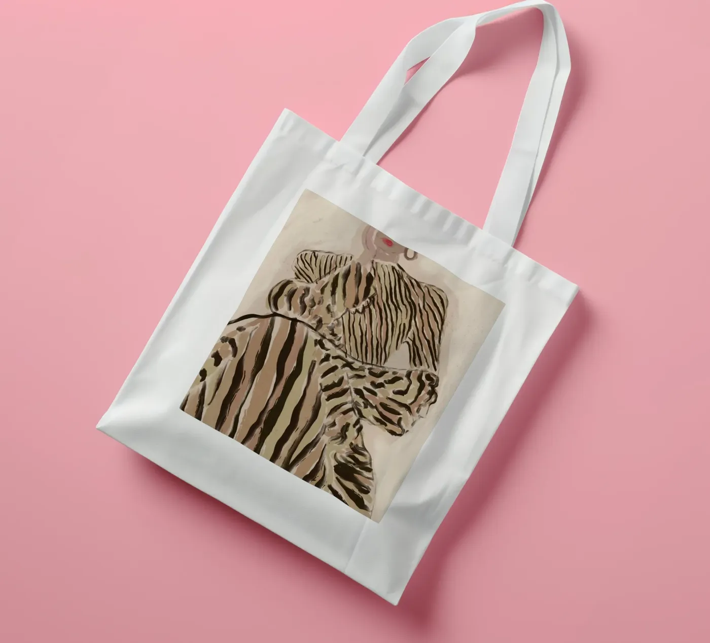 Chic Pause tote bag by treechild