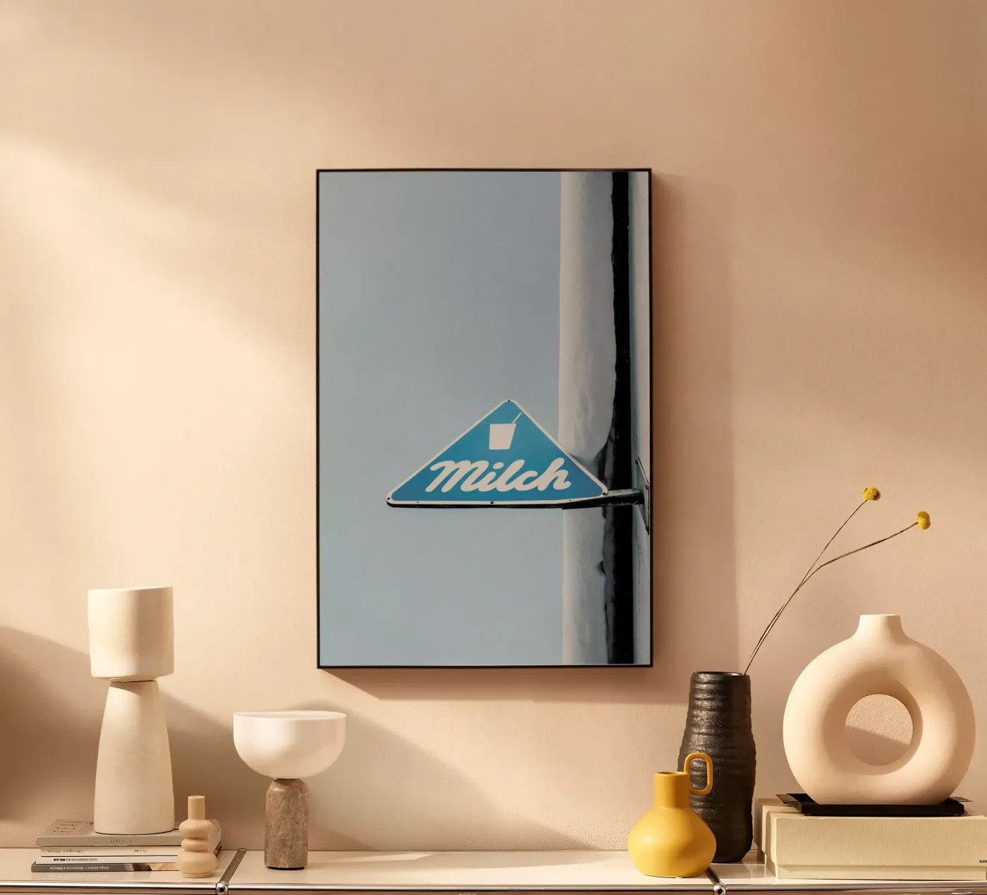 Milch plexiglass da Chris Abatzis