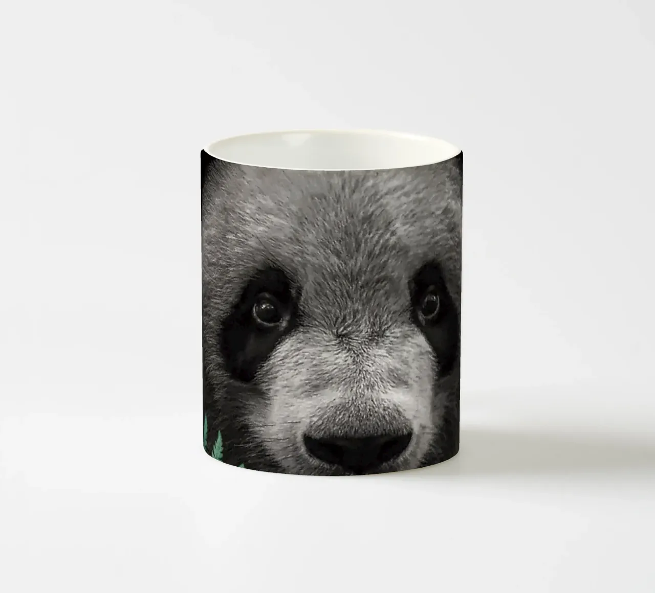 L'orso panda nella foresta tazza in ceramica da arizrab