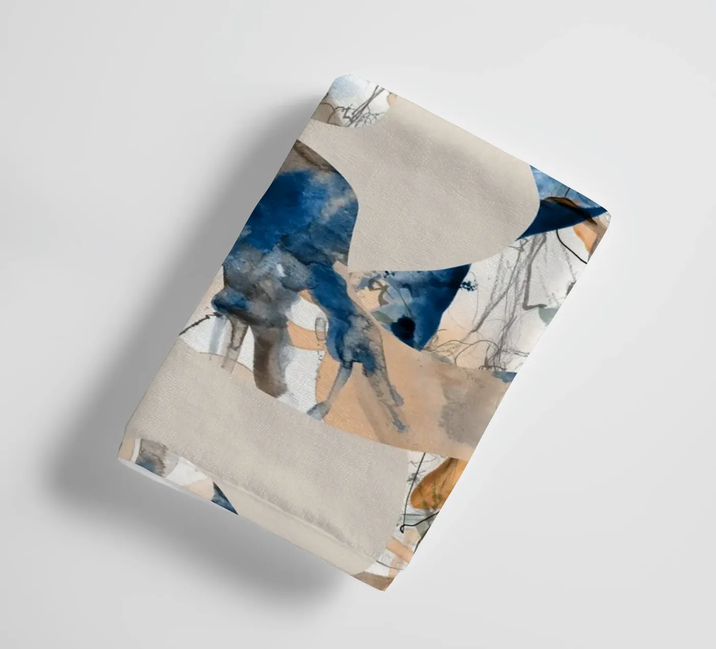 splash0 Handtuch von Giulio Iurissevich