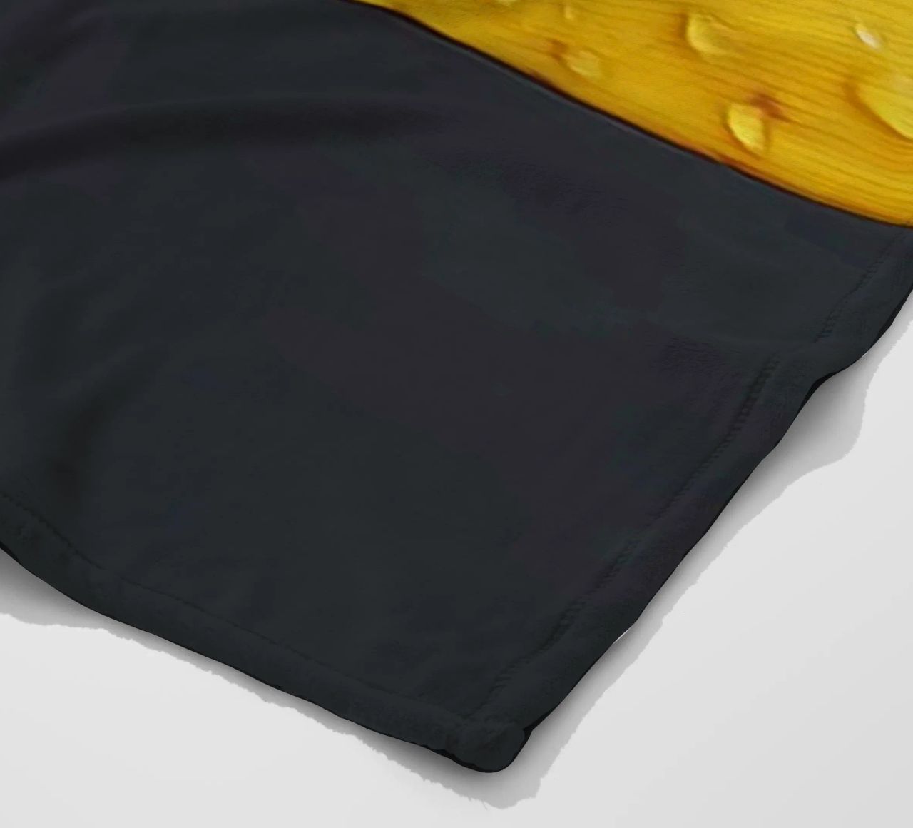 Foglie di ginkgo e gocce di rugiada coperta in pile da Teresa André