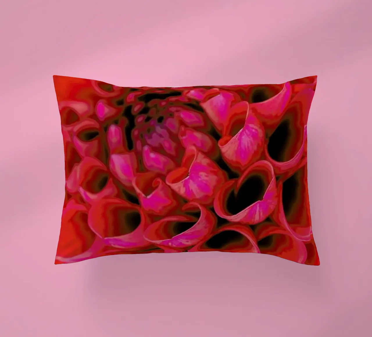 Red Dahlia cuscino da Curious Collections by Marielle Leenders