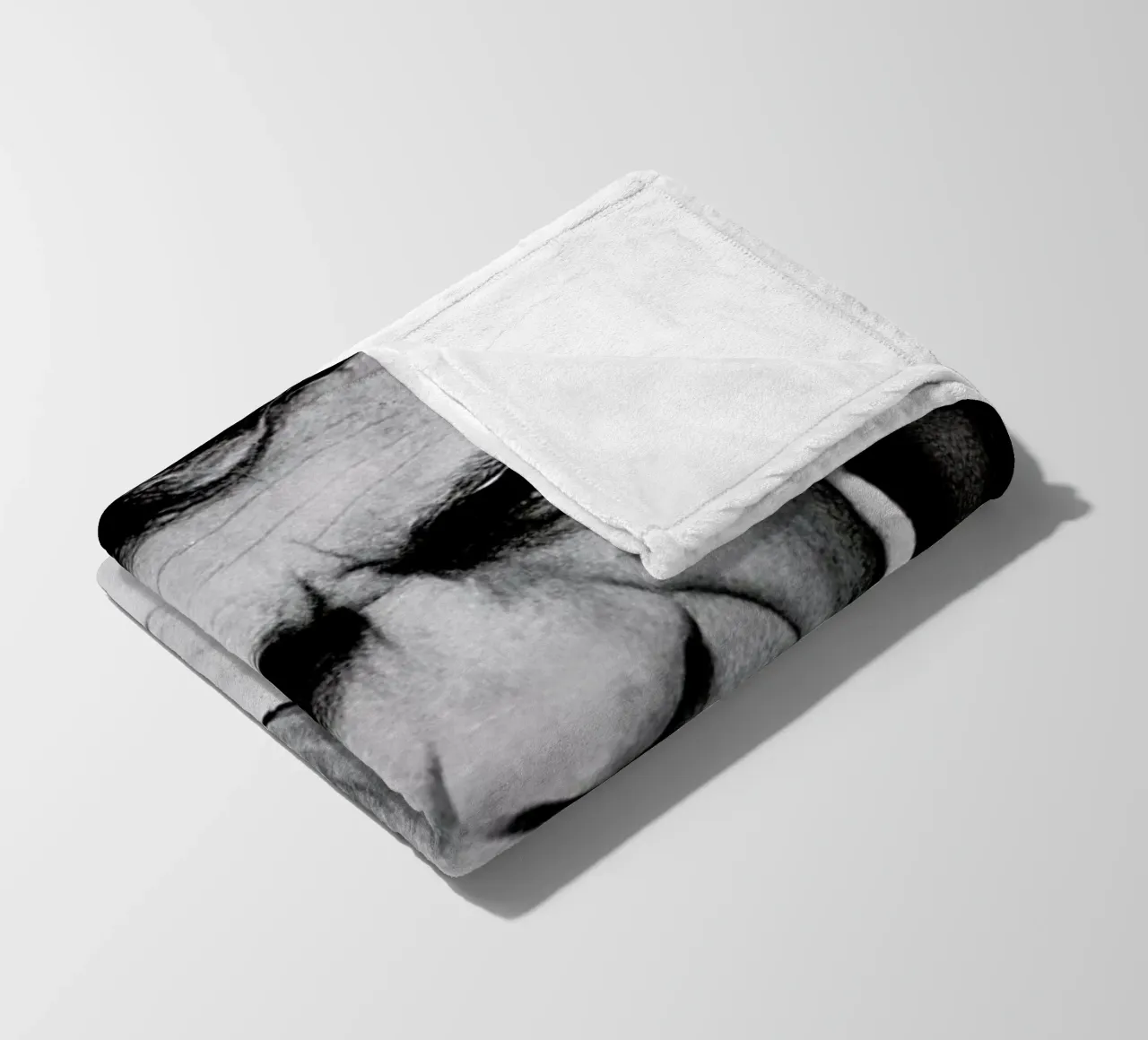 Steve McQueen in Le Mans 2, 1971 coperta in pile da Gallery Print and Art Limited