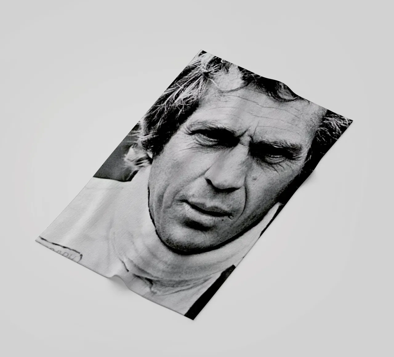 Steve McQueen in Le Mans 2, 1971 telo mare da Gallery Print and Art Limited