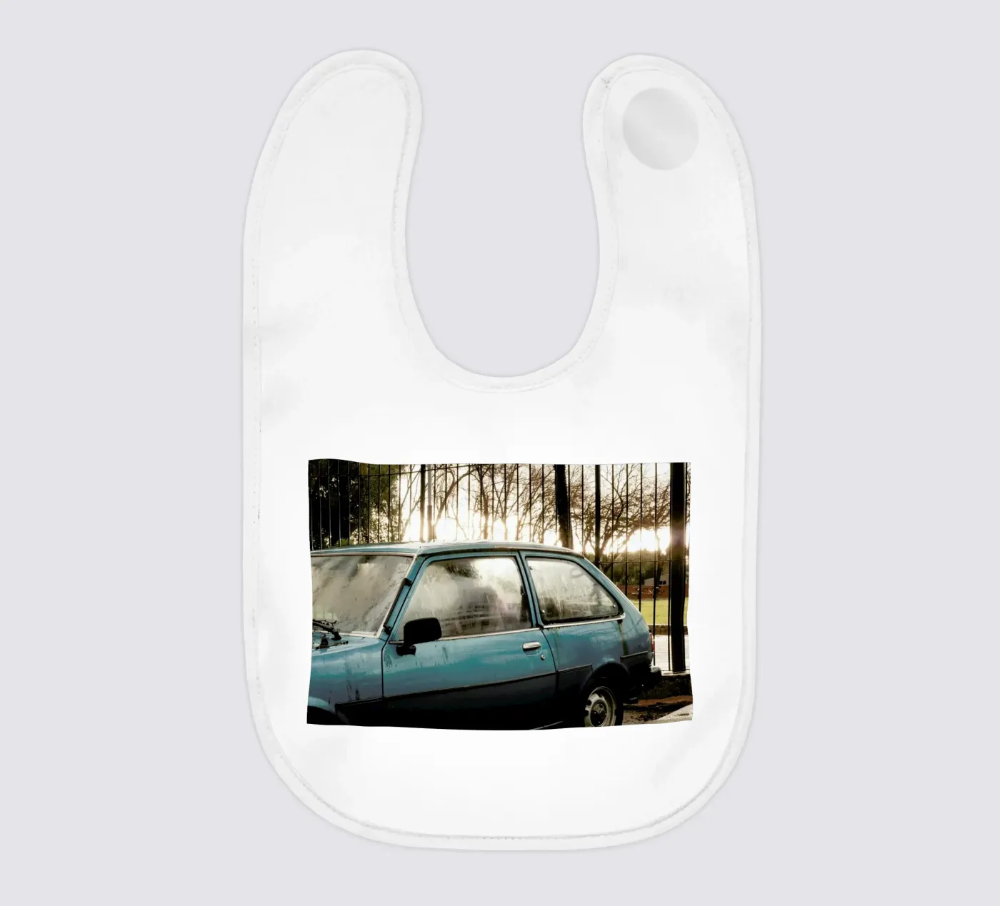 DSC8990 bavaglino da Dustin Janko