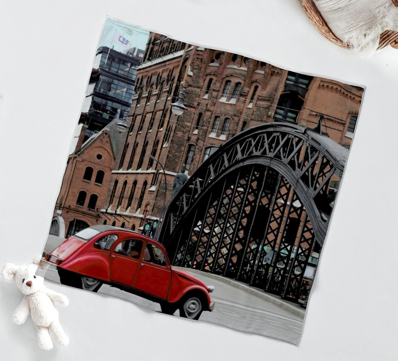 Red Oldtimer coperta in pile da Anja Hebrank Photography