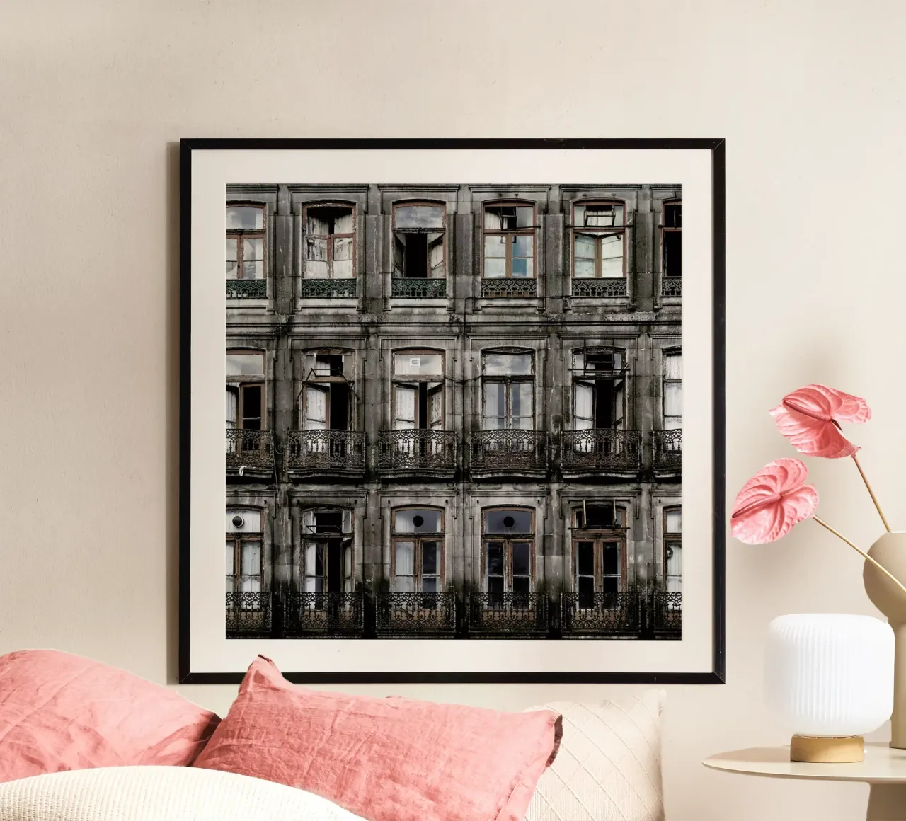 Decay poster da Pictufy