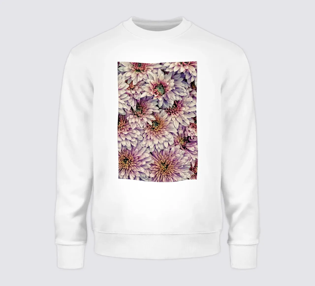 Wheeping Chrysanthemums felpa da Curious Collections by Marielle Leenders