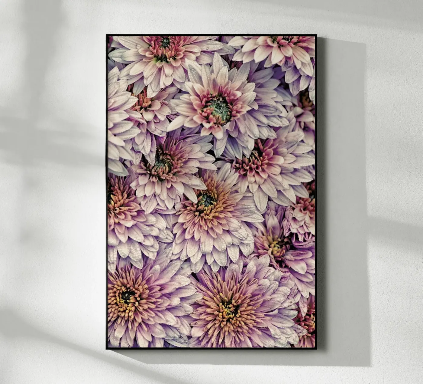 Wheeping Chrysanthemums plexiglas de Curious Collections by Marielle Leenders