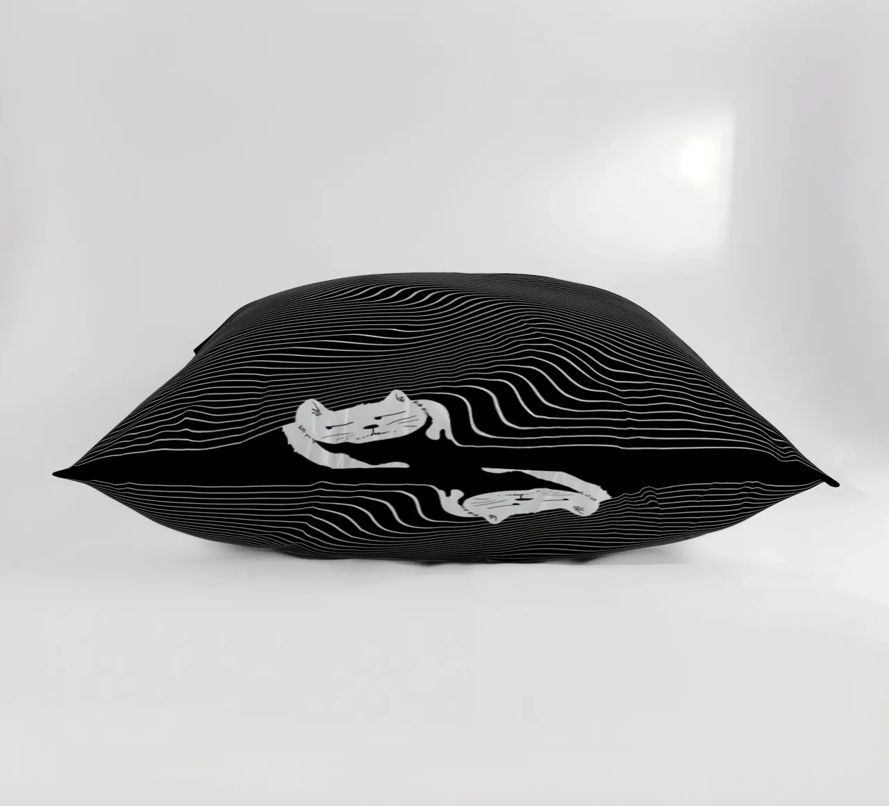 Need It cuscino da Tobe Fonseca