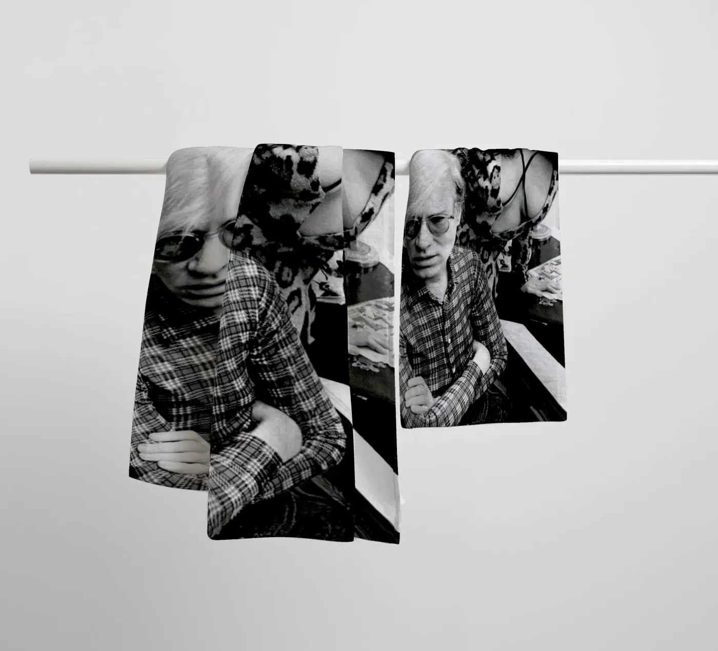 Andy Warhol badhanddoek van Gallery Print and Art Limited