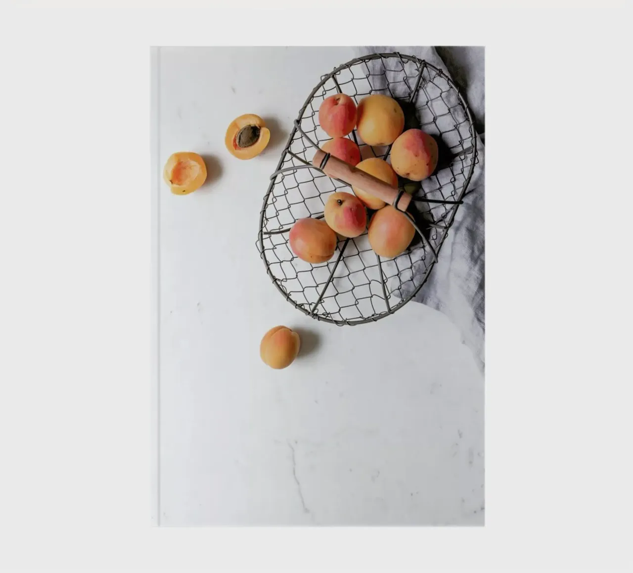 Aprikosenernte notebook by Eat this