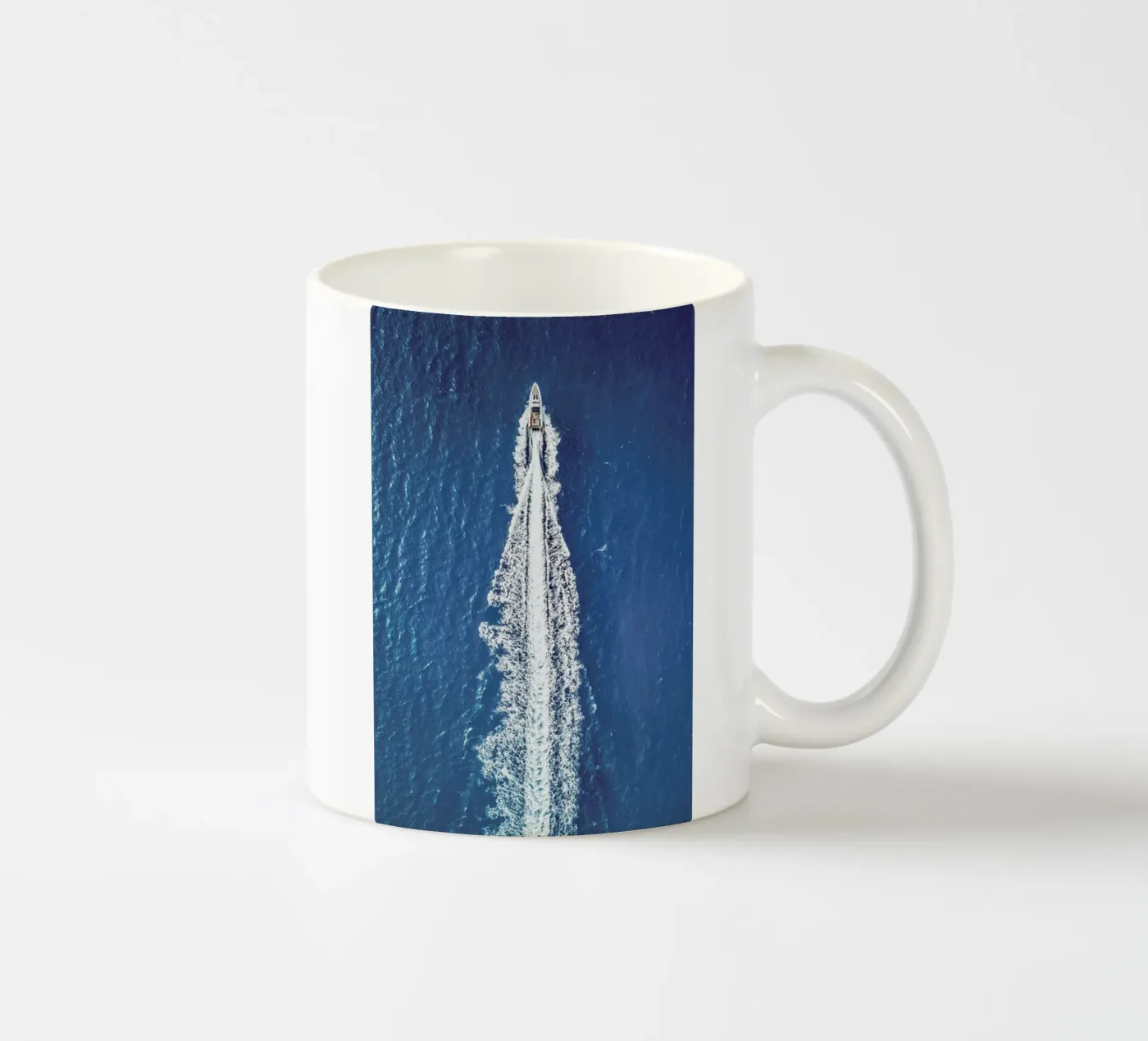 Rocket ceramic mug by ROBERTO H