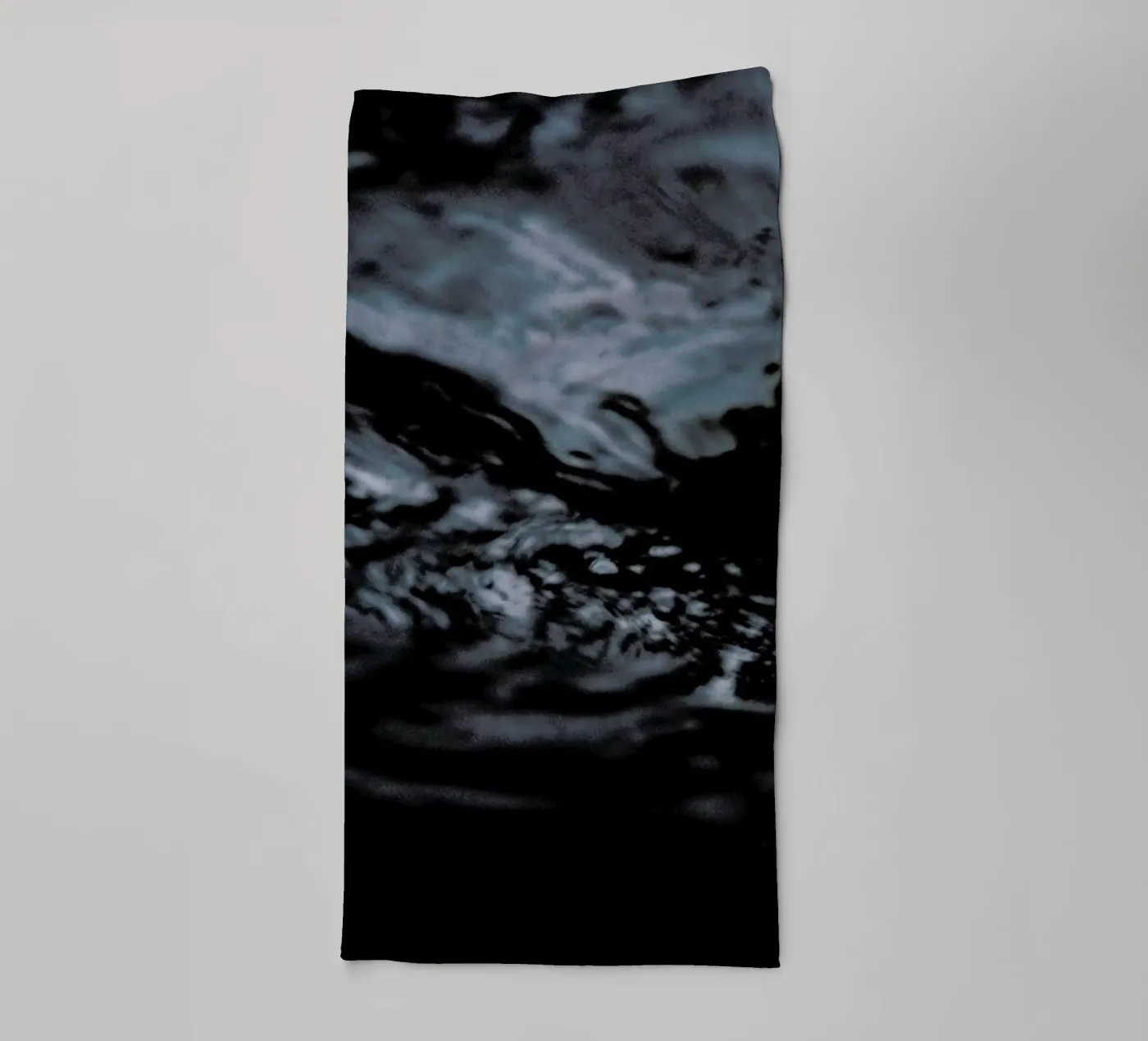 Water Pattern 4 Handtuch von Chris Abatzis