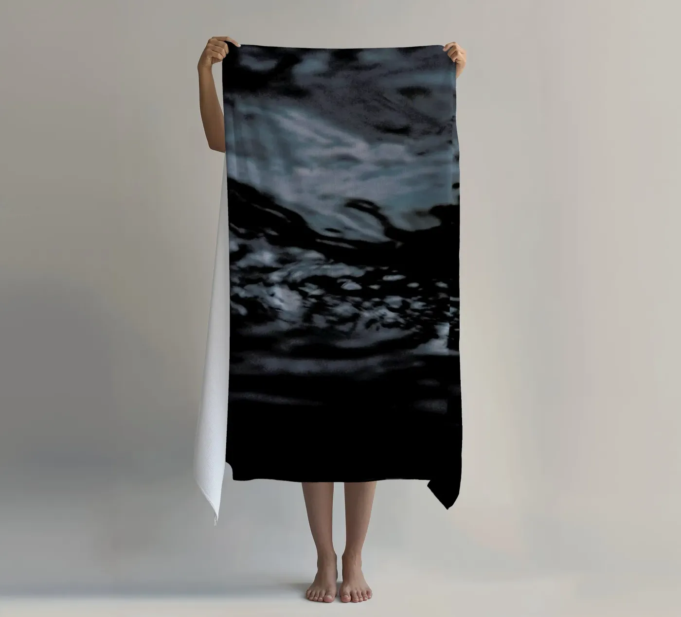 Water Pattern 4 serviette de plage de Chris Abatzis