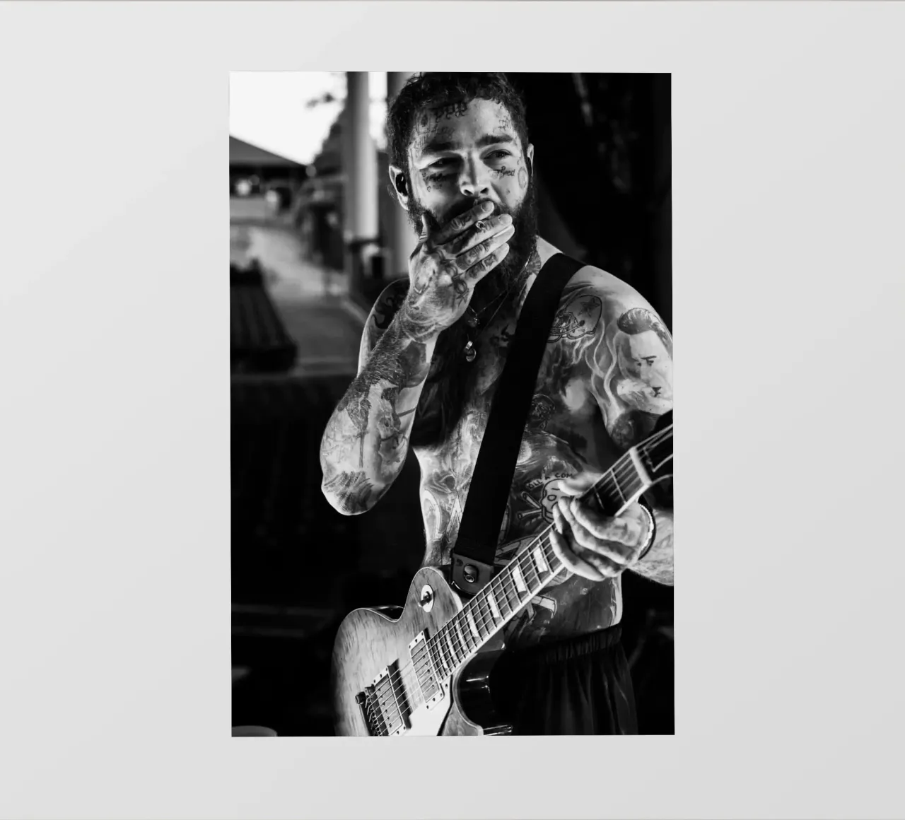 Post Malone perform telo in pvc da avissta