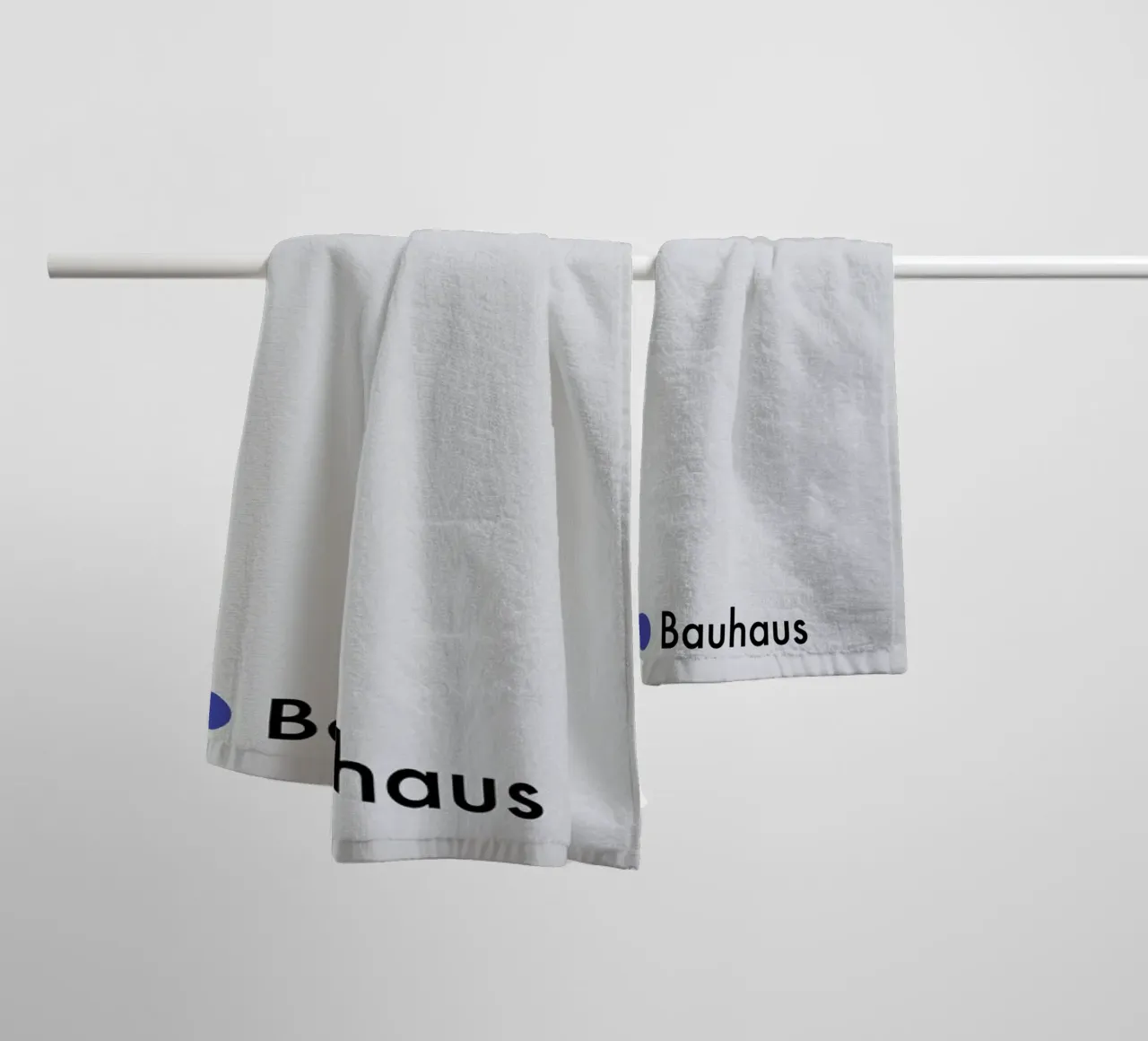 Gropius - Creativity badhanddoek van Studio One