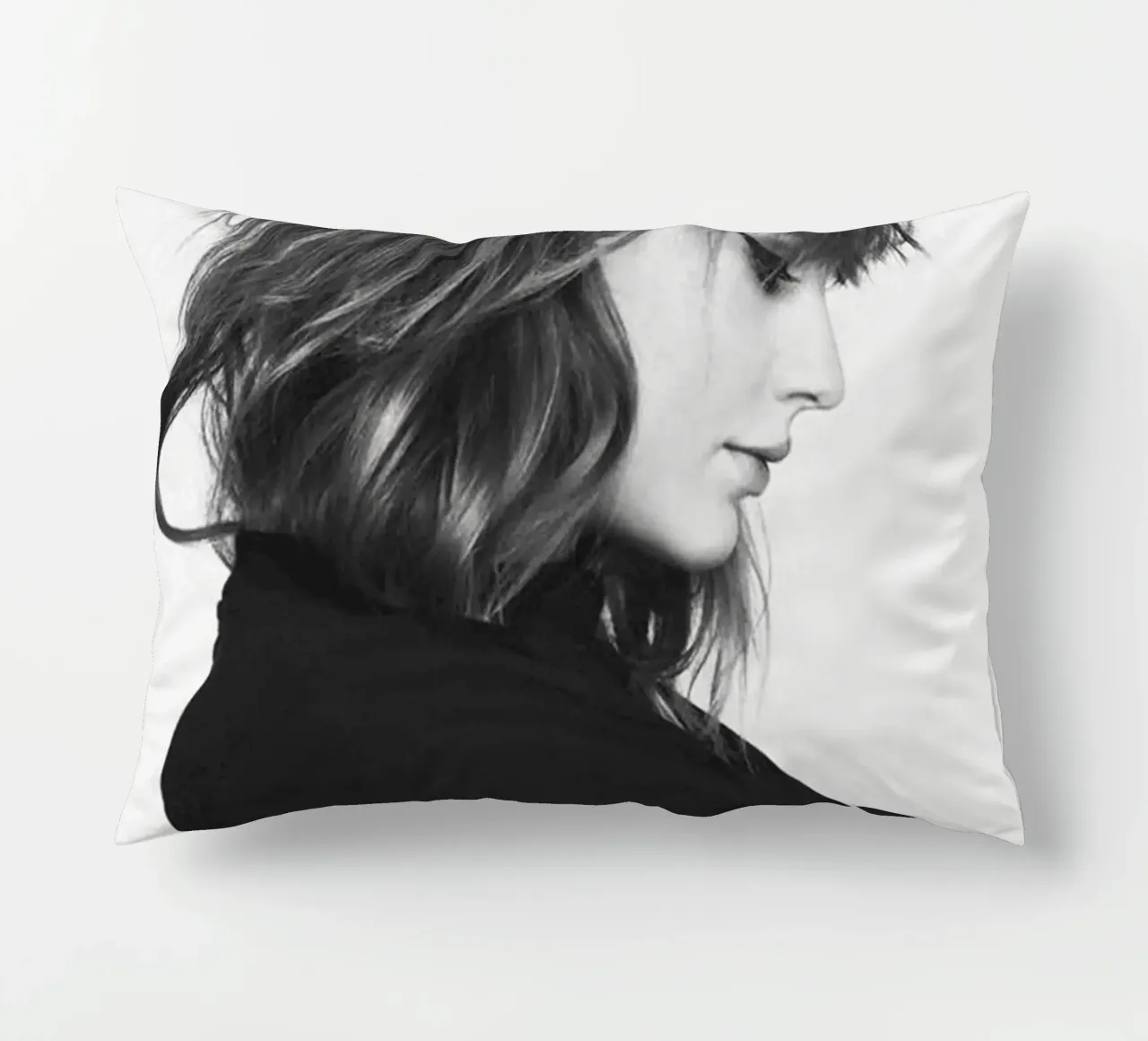 Taylor swift with signature decorative cushion by avissta