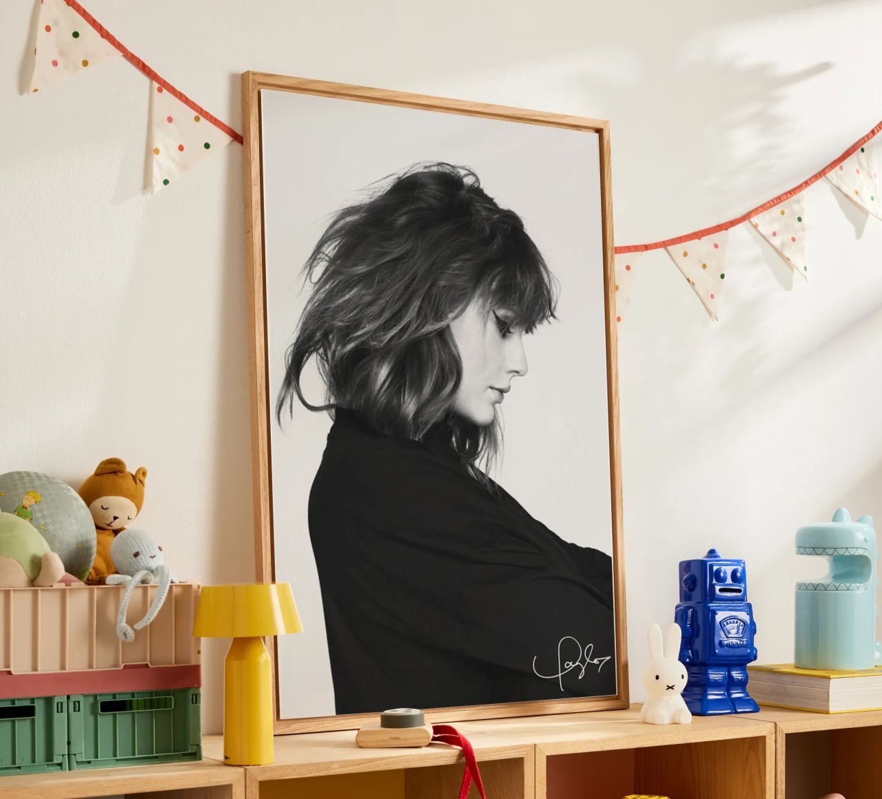 Taylor swift with signature plexiglass da avissta