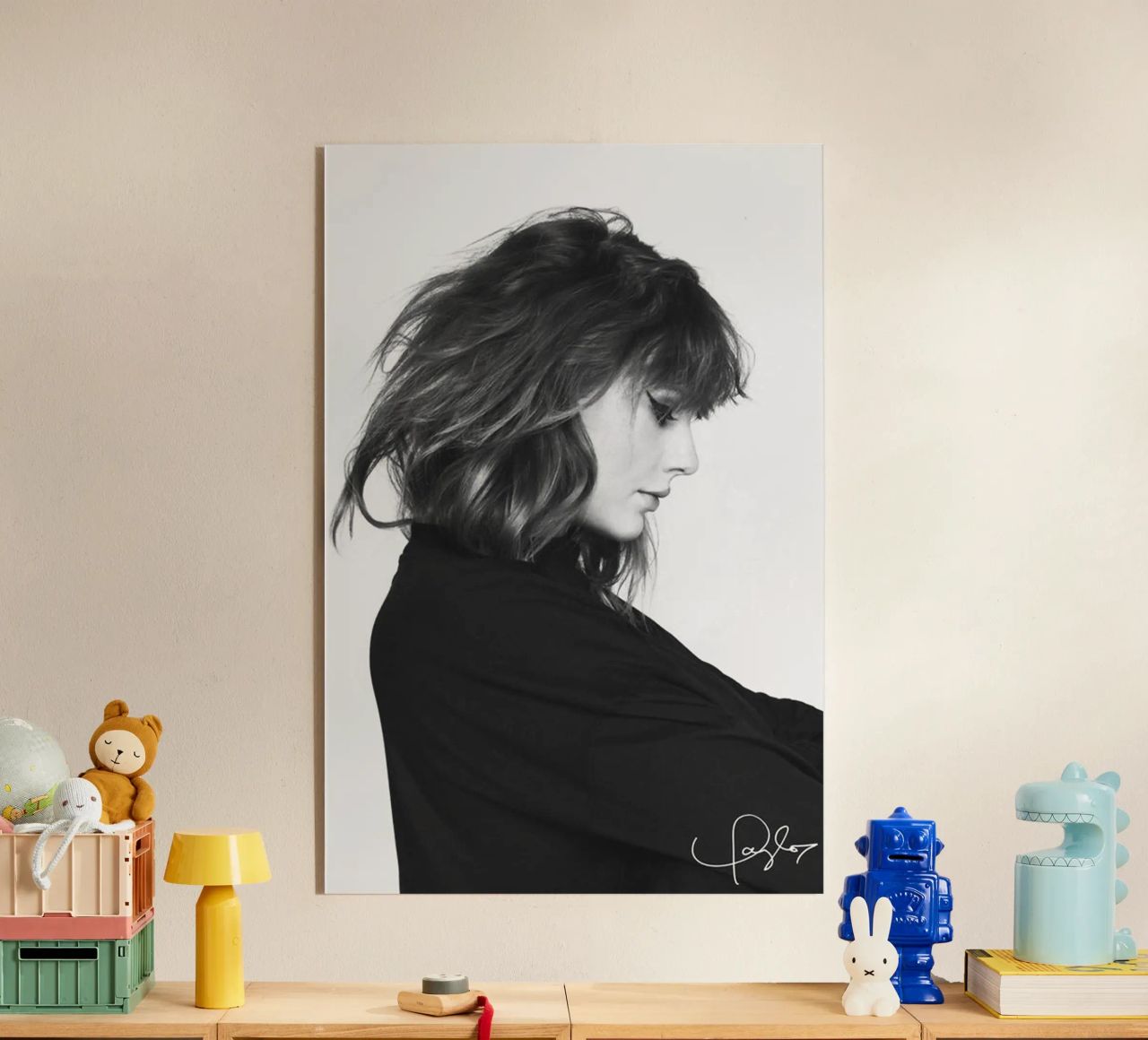 Taylor swift with signature plexiglass da avissta