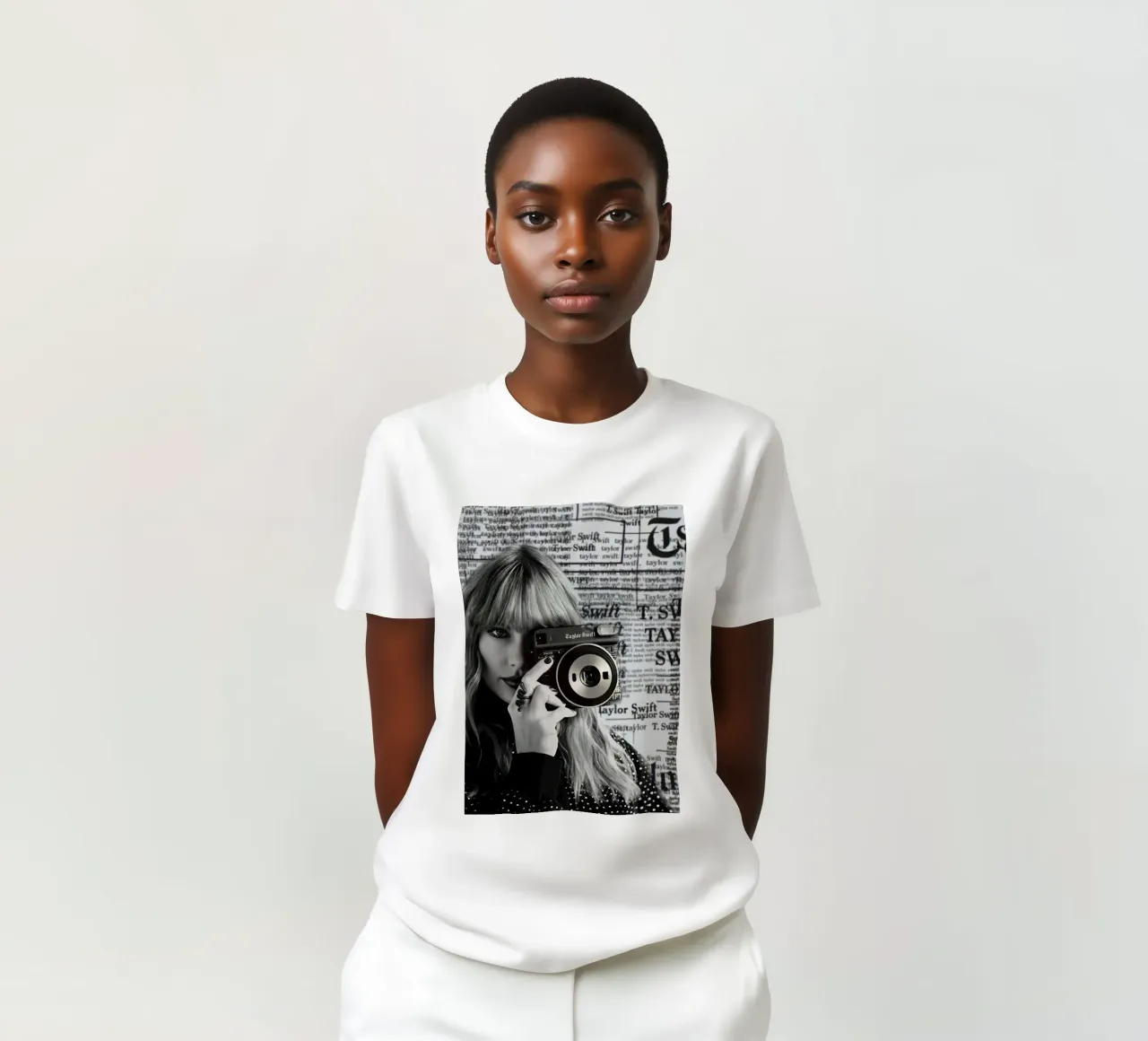 Taylor swift and clasic camera t-shirt da avissta