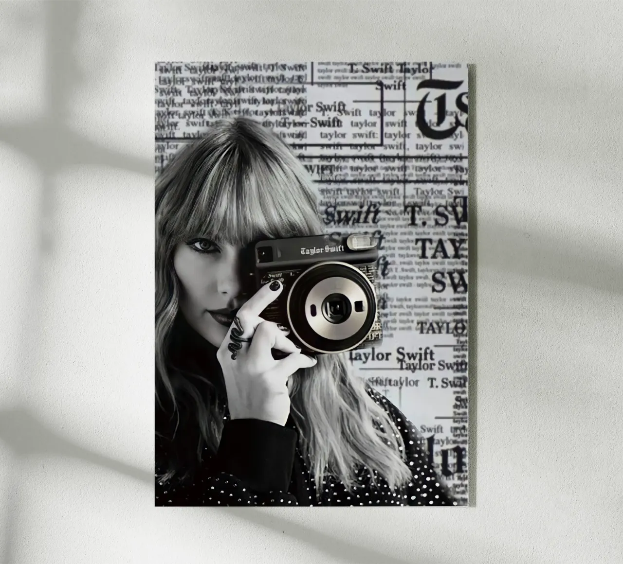 Taylor swift and clasic camera Acryl-Glas von avissta