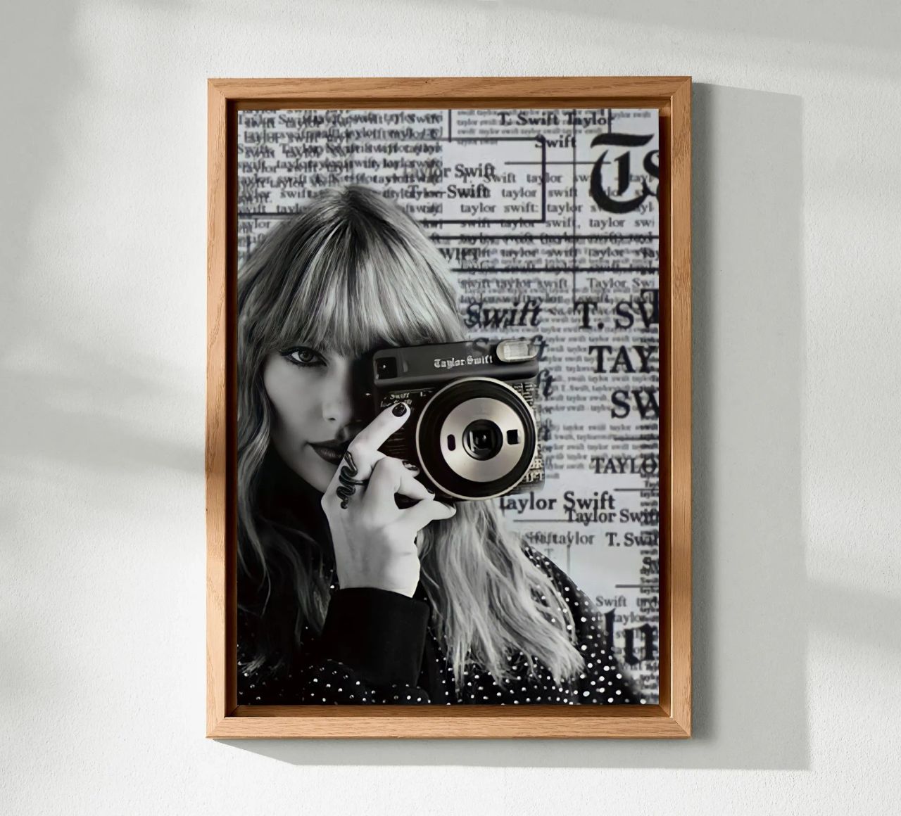 Taylor swift and clasic camera alluminio dibond da avissta