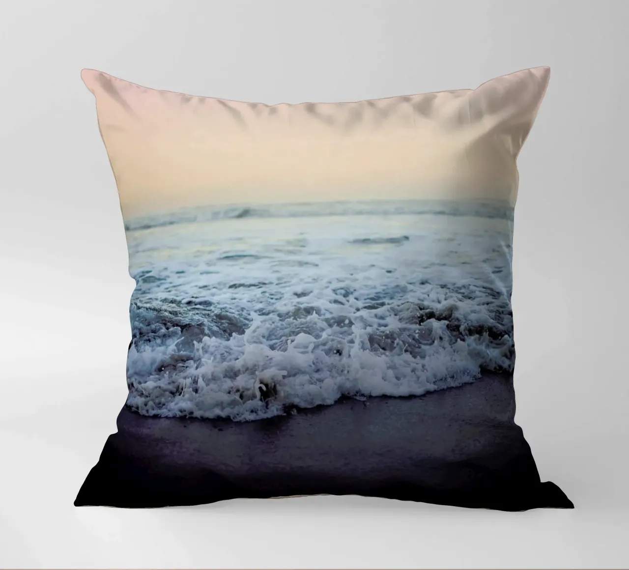 Crash into me cuscino da Leah Flores