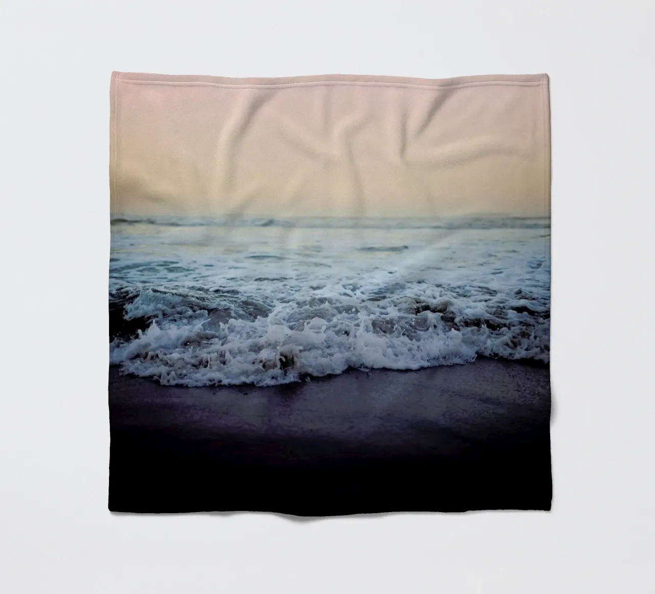 Crash into me coperta in pile da Leah Flores