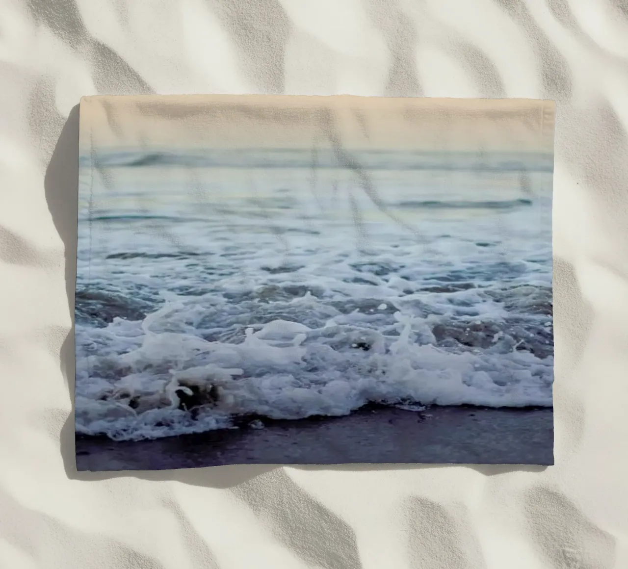 Crash into me telo mare da Leah Flores