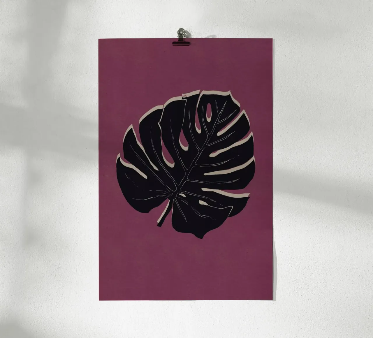 Monstera Brickandnight poster con telaio in legno da Elena Veronese