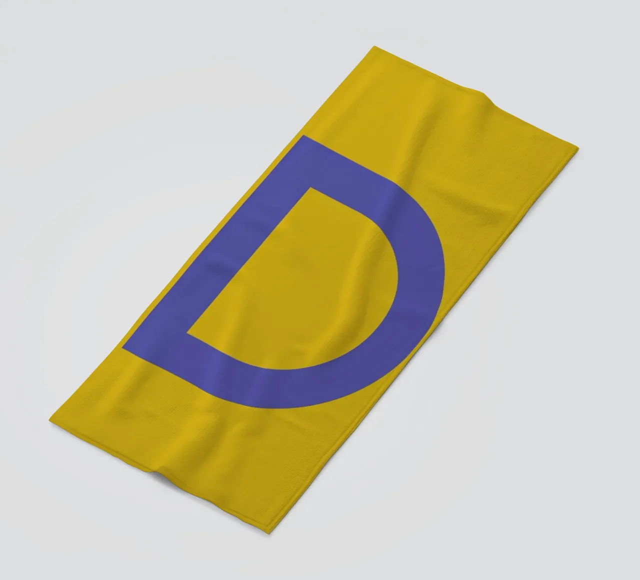 Yellow Letter D telo mare da Studio One