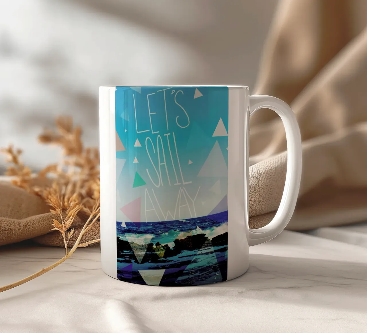 Let's Sail Away tazza in ceramica da Leah Flores