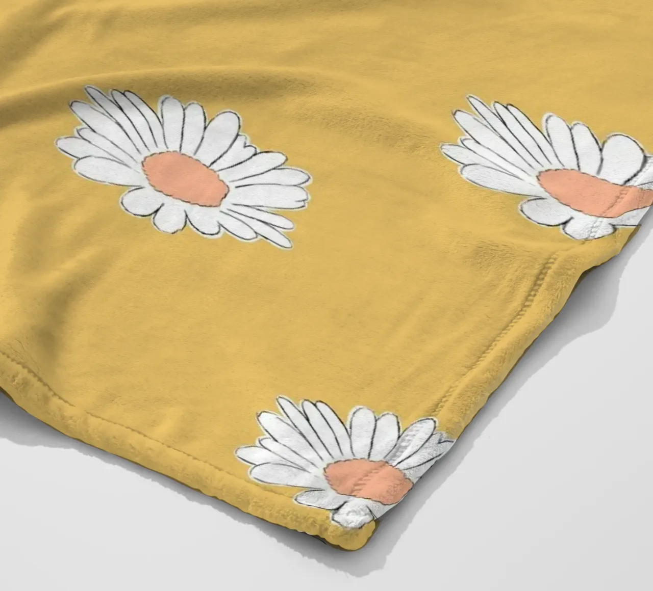 Margeriten pastell gelb coperta in pile da BAINAI