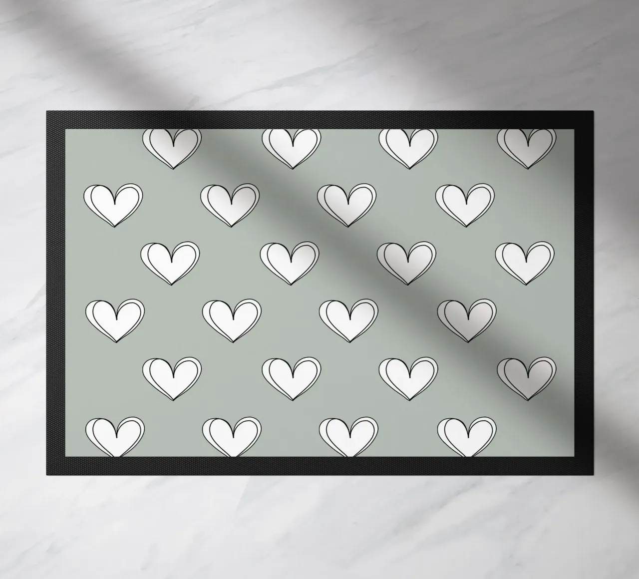 Minimalist hearts on green zerbino da BAINAI