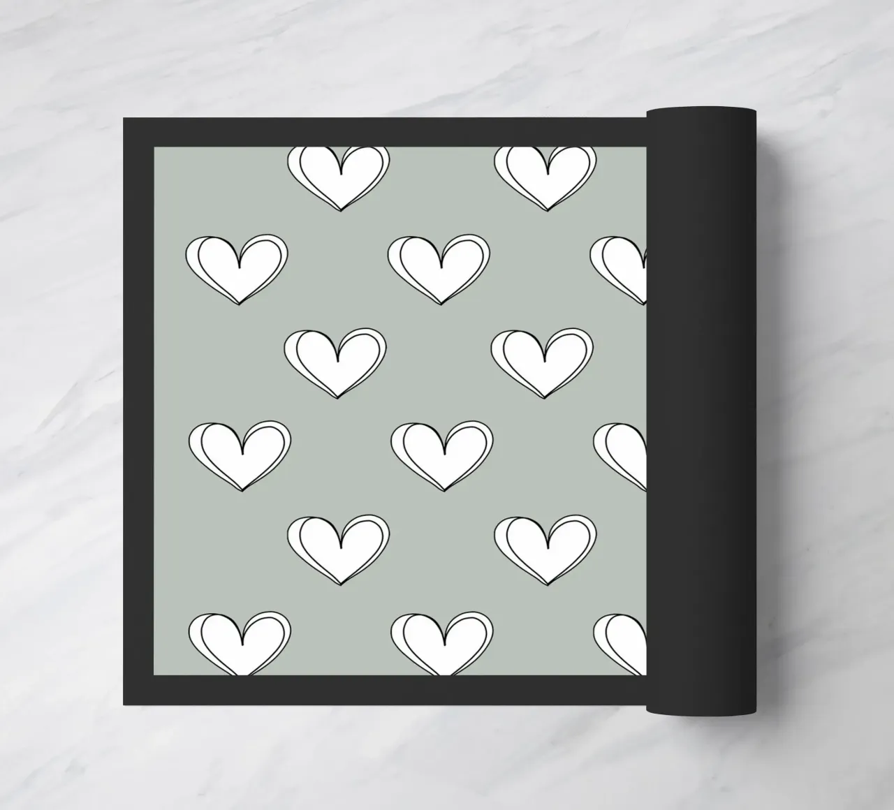 Minimalist hearts on green zerbino da BAINAI