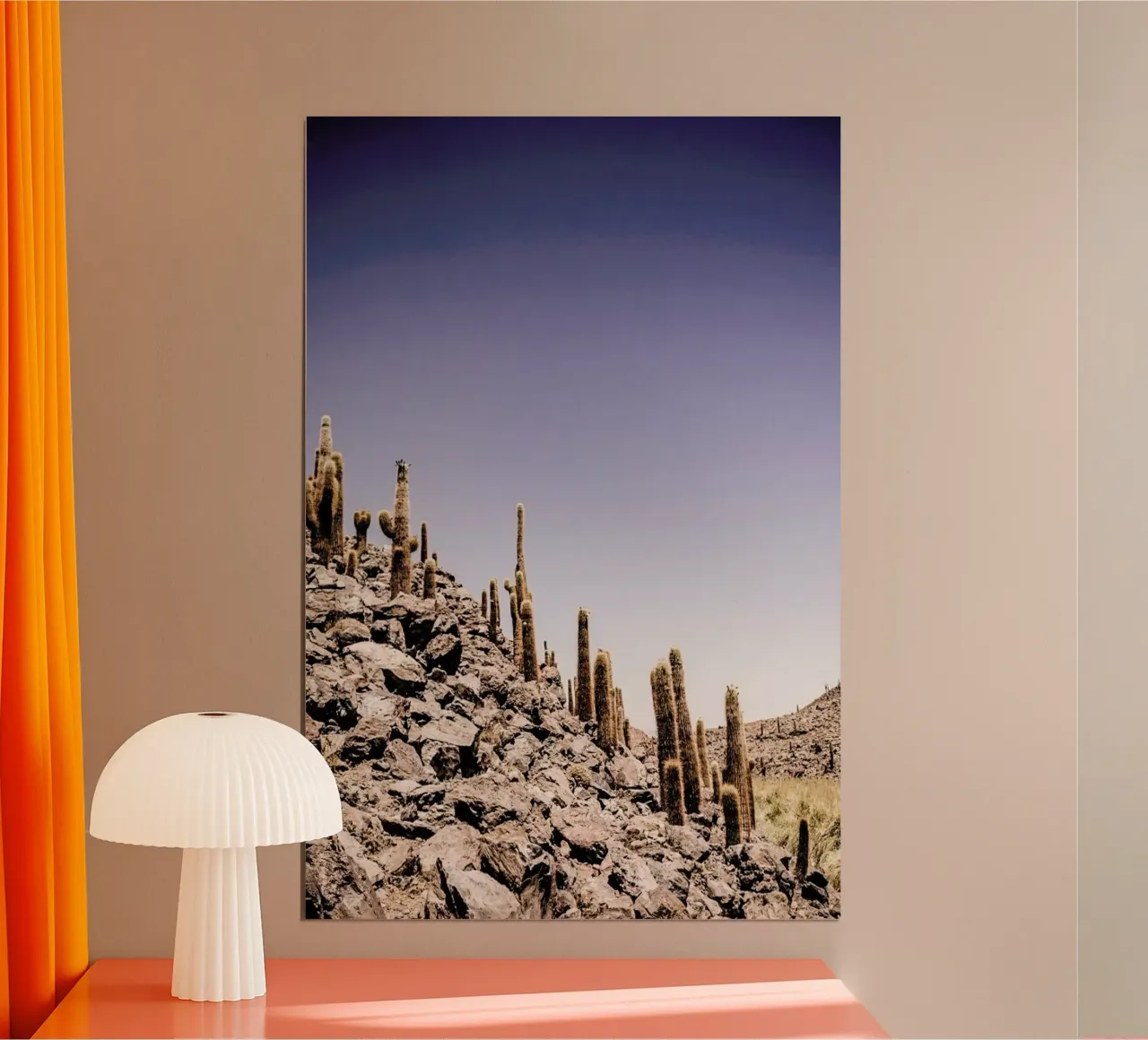 Atacama Cacti Family poster con telaio in legno da Chris Abatzis