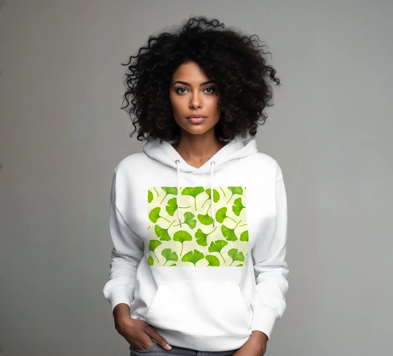 Foglie di ginkgo su bianco sporco felpa con cappuccio da Painted Nature
