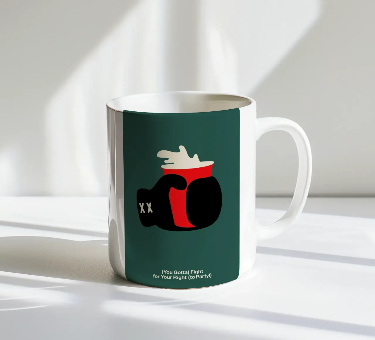 Fight for your Right tazza in ceramica da Viktor Hertz