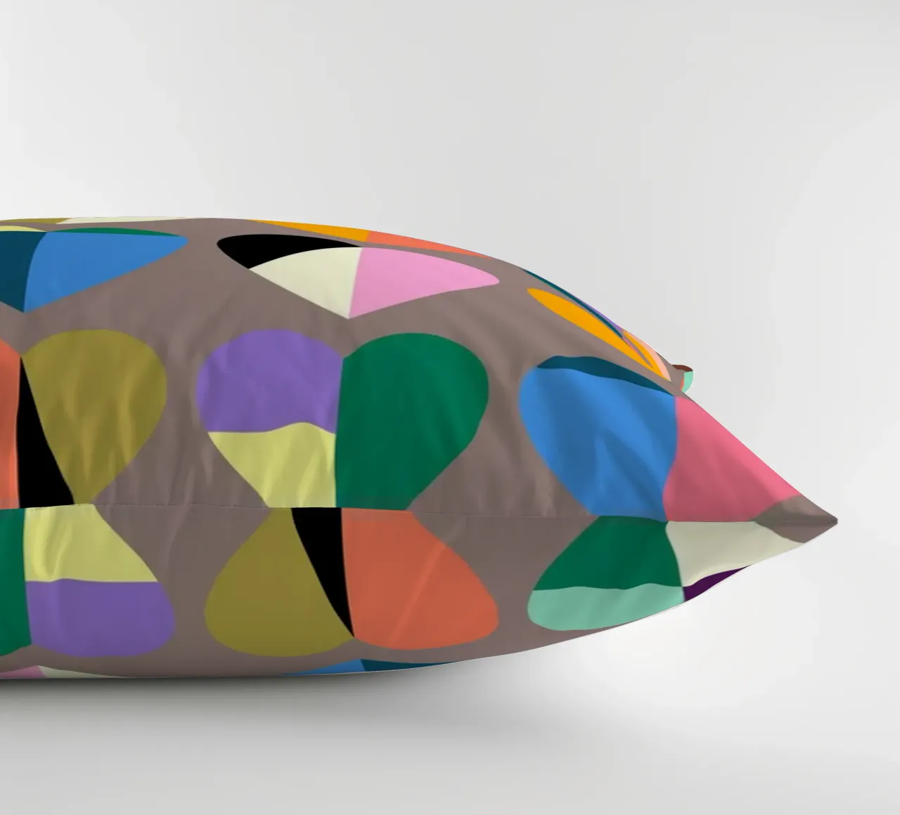 Love in Pieces cuscino da susanapaz