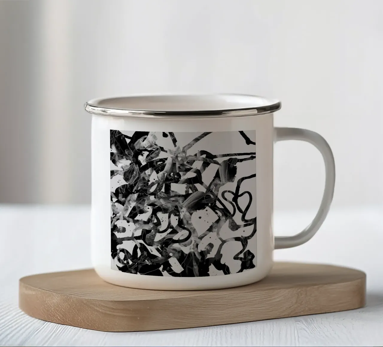 splashbw tazza in smalto da Giulio Iurissevich
