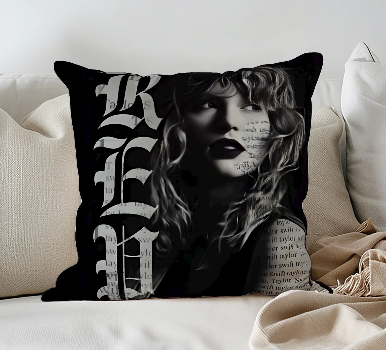 Red Taylor Swift cuscino da avissta