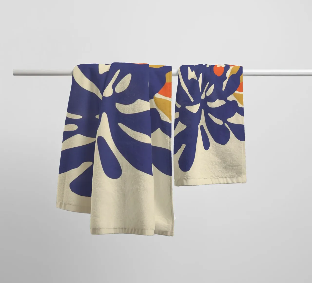 Floreale chic e minimalista asciugamano da bagno da Carinaprint