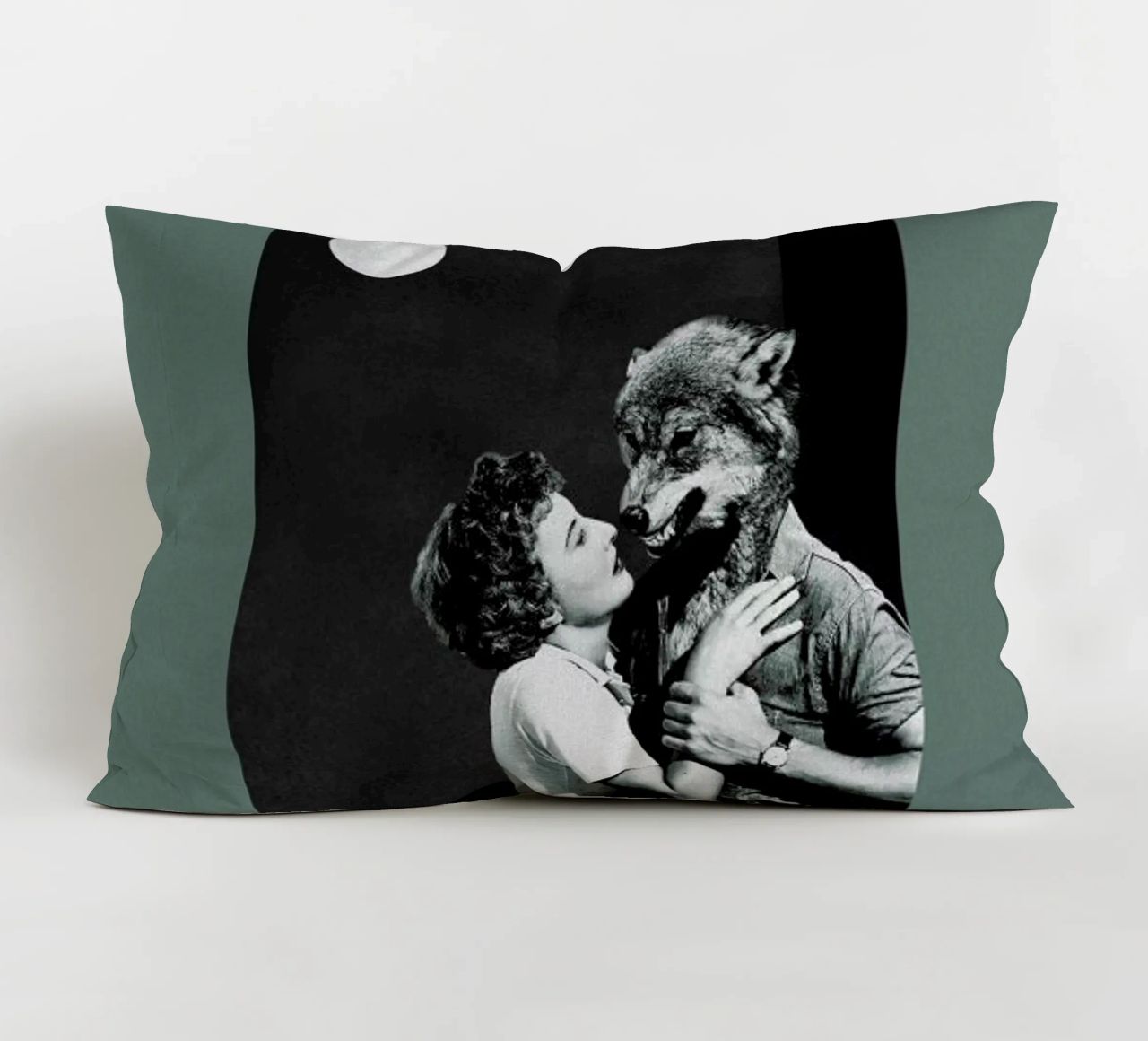 You Dont Look the Same as When I Was Dreaming coussin de Maarten Léon