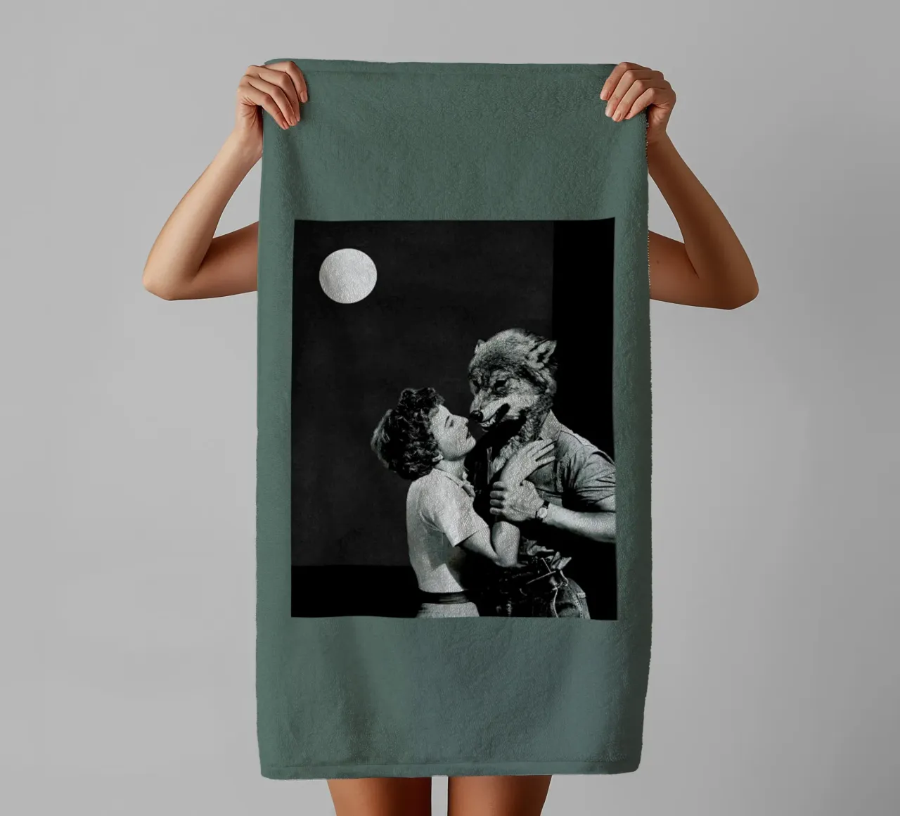 You Dont Look the Same as When I Was Dreaming asciugamano da bagno da Maarten Léon