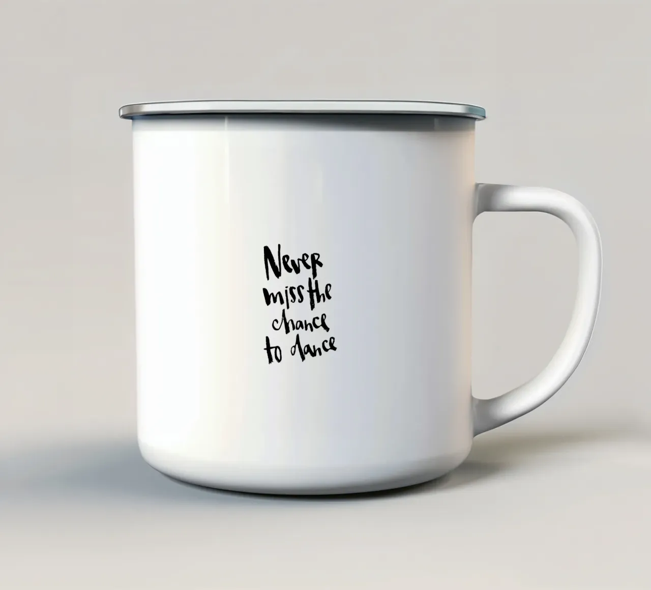 Never Miss a Chance tazza in smalto da Brushmeetspaper