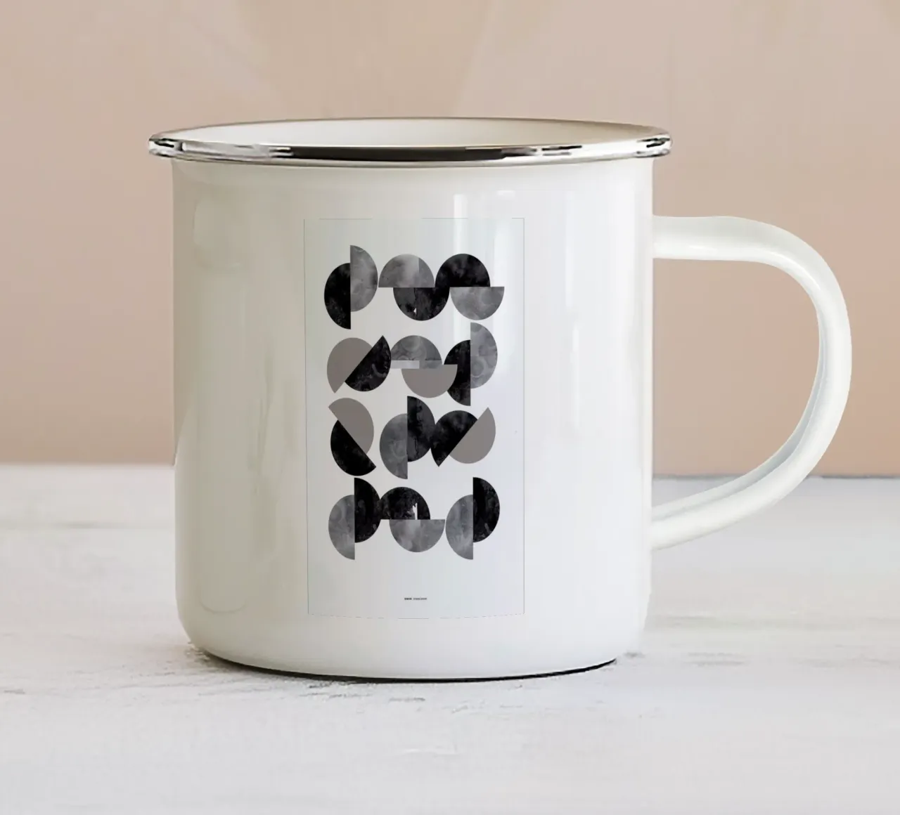 Geometric tazza in smalto da Nordic Creators