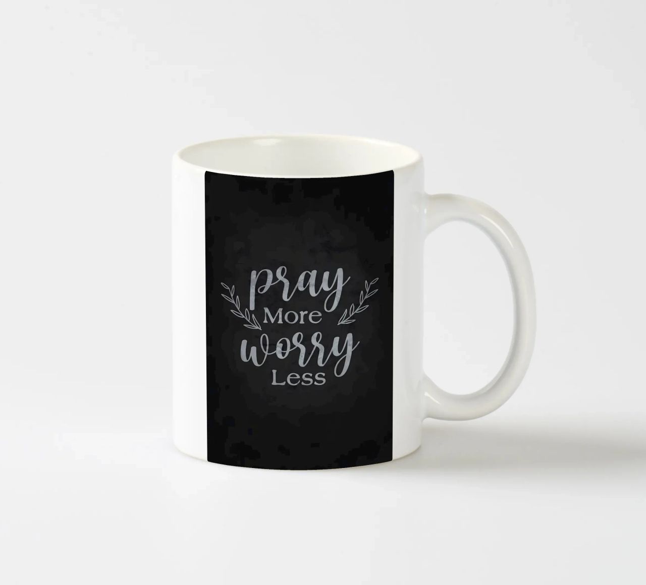 Pregare di più preoccuparsi di meno tazza in ceramica da Bassy